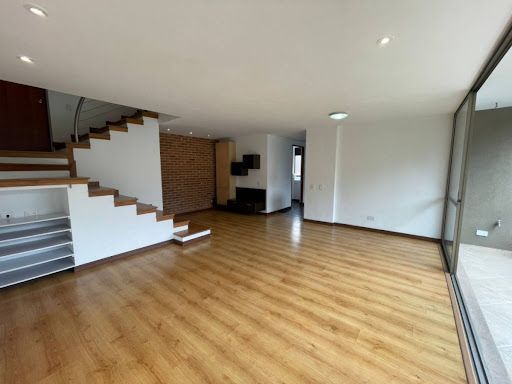 Apartamento en arriendo Antioquia Medellín El Diamante No2 120 m2 Habitaciones 2 Baños 3 Garajes 1 Precio $6000000