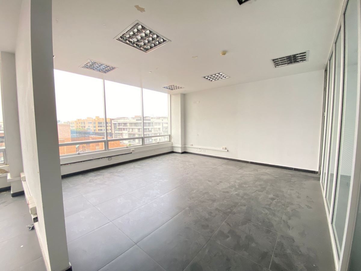 Consultorio en arriendo Cundinamarca Bogotá Chico Norte Et Iii 40 m2 Habitaciones 0 Baños 0 Garajes 1 Precio $3500000