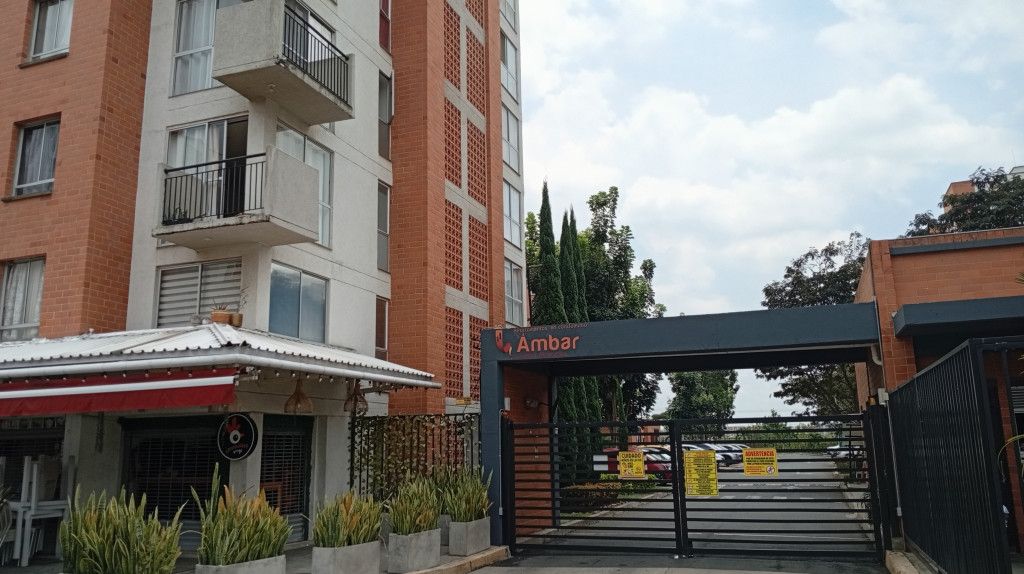 Apartamento en arriendo Valle Del Cauca Cali Conjunto Residencial Celeste 73 m2 Habitaciones 3 Baños 2 Garajes 0 Precio $1450000