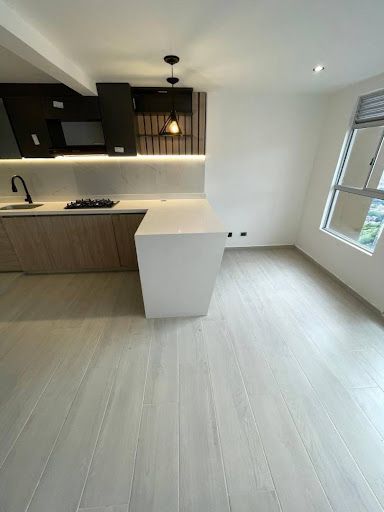 Apartamento en arriendo Antioquia Medellín Santa Rosa De Lima 60 m2 Habitaciones 2 Baños 2 Garajes 0 Precio $2400000