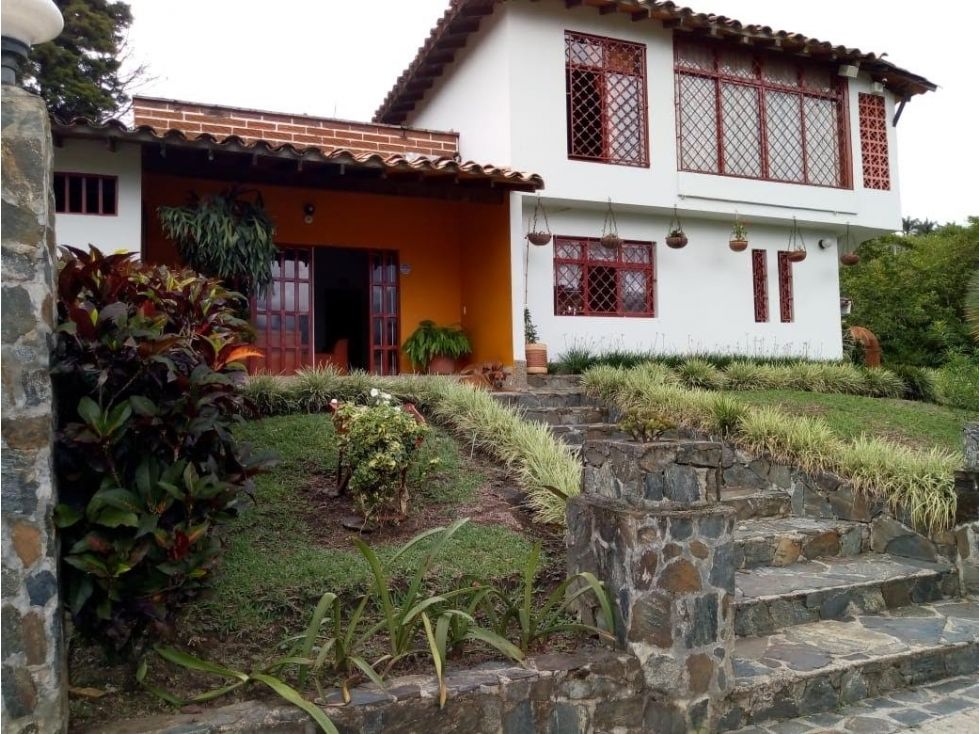 Finca en venta Antioquia Girardota Girardota 500 m2 Habitaciones 6 Baños 5 Garajes 5 Precio $2000000000