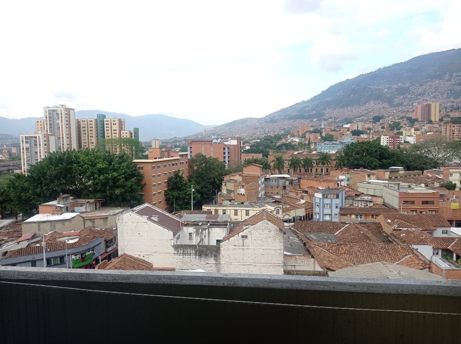 Apartaestudio en arriendo Antioquia Medellín Villanueva 30 m2 Habitaciones 1 Baños 1 Garajes 0 Precio $900000