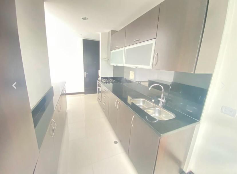 Apartamento en venta Meta Villavicencio Trapiche 1 m2 Habitaciones 3 Baños 3 Garajes 2 Precio $680000000