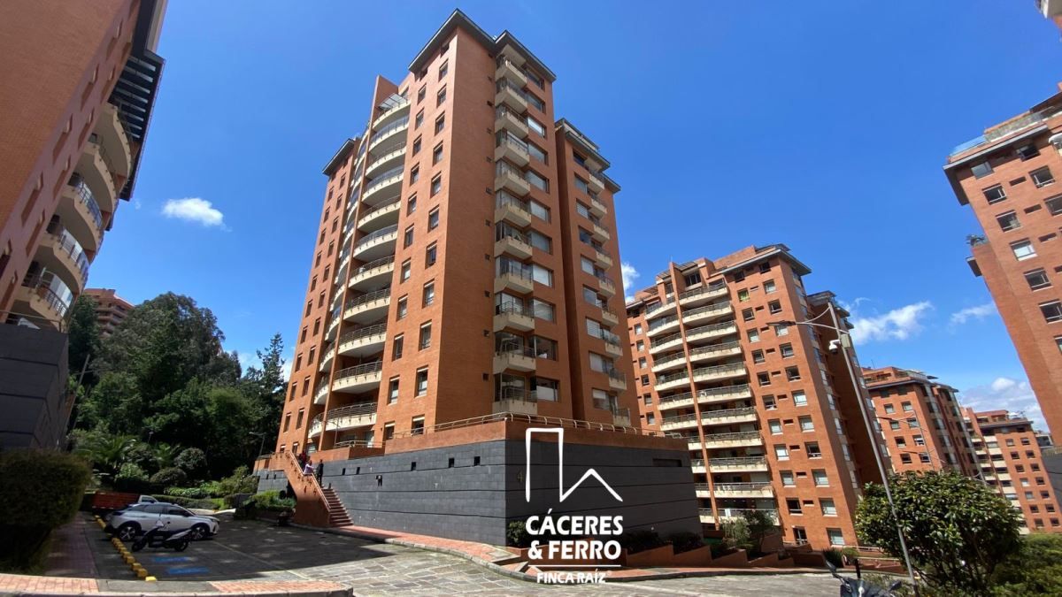 Apartamento en arriendo Cundinamarca Bogotá Los Alpes 154 m2 Habitaciones 2 Baños 4 Garajes 2 Precio $8884000