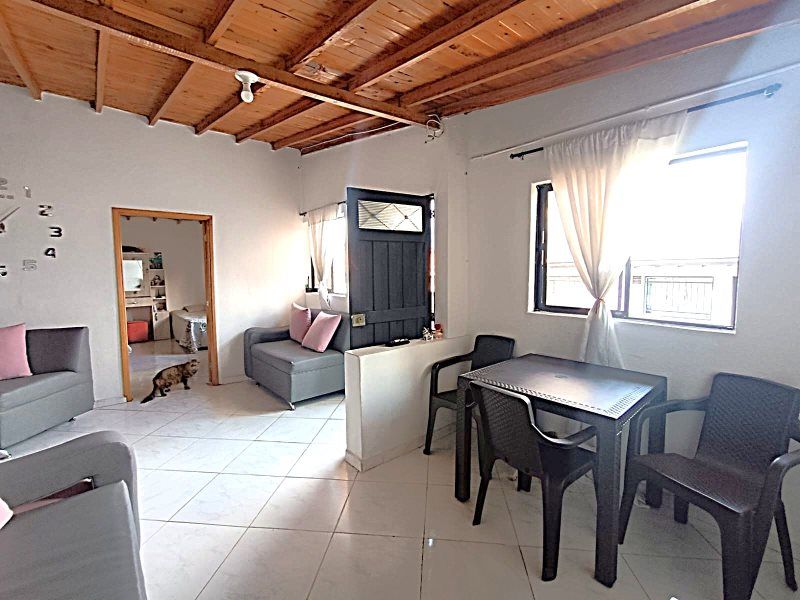 Apartamento en venta Antioquia Medellín Aures No2 58 m2 Habitaciones 2 Baños 1 Garajes 0 Precio $230000000