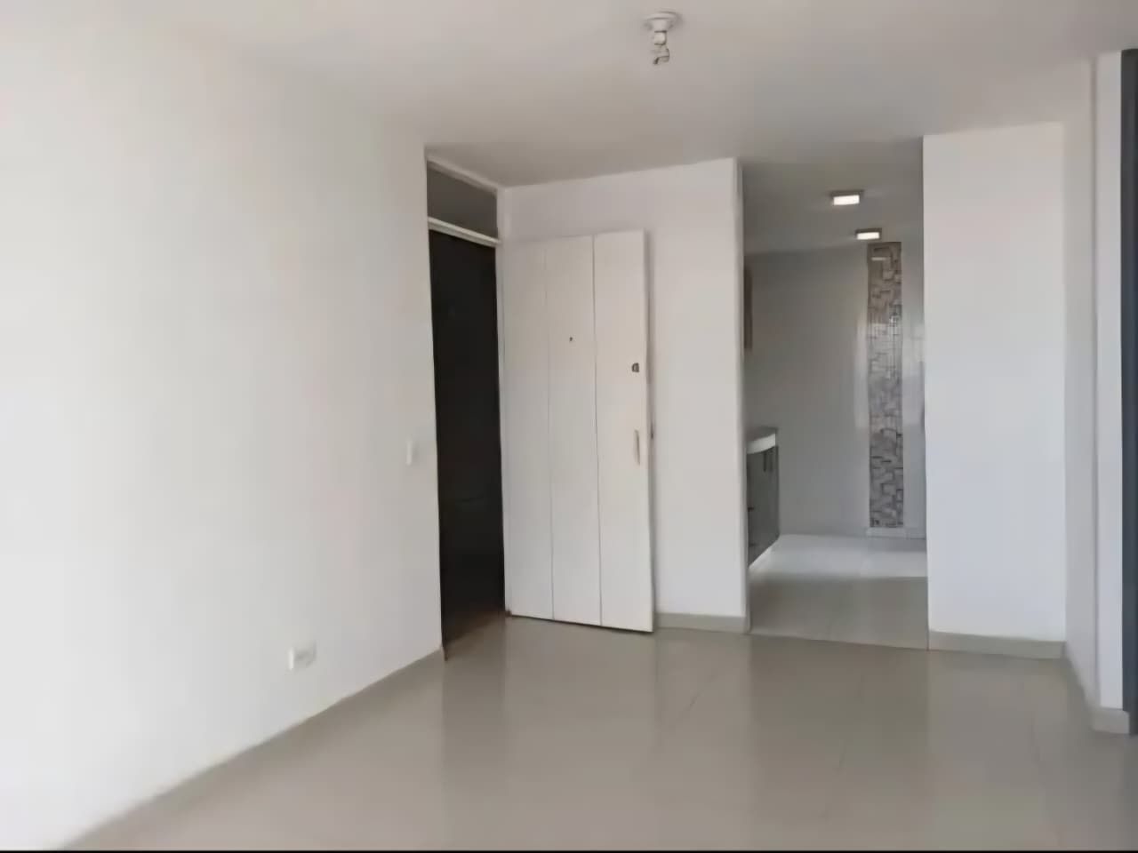 Apartamento en arriendo Cundinamarca Soacha San Luis 45 m2 Habitaciones 3 Baños 2 Garajes 0 Precio $1050000