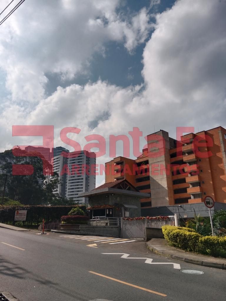 Apartamento en arriendo Antioquia Medellín Asomadera No 1 56 m2 Habitaciones 3 Baños 2 Garajes 1 Precio $2500000