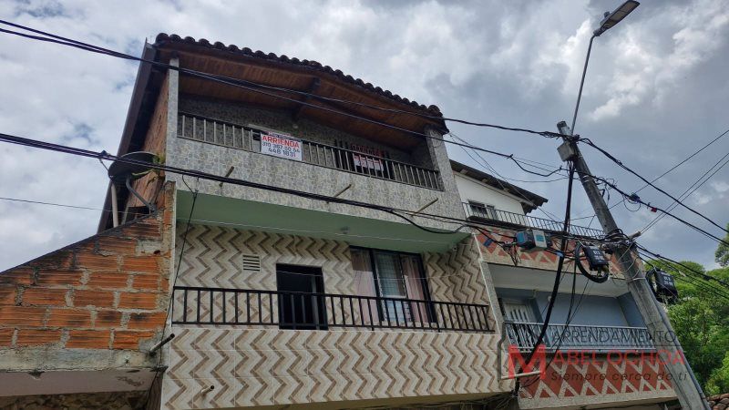 Casa en arriendo Antioquia Medellín Bombona No1 95 m2 Habitaciones 3 Baños 2 Garajes 0 Precio $2300000