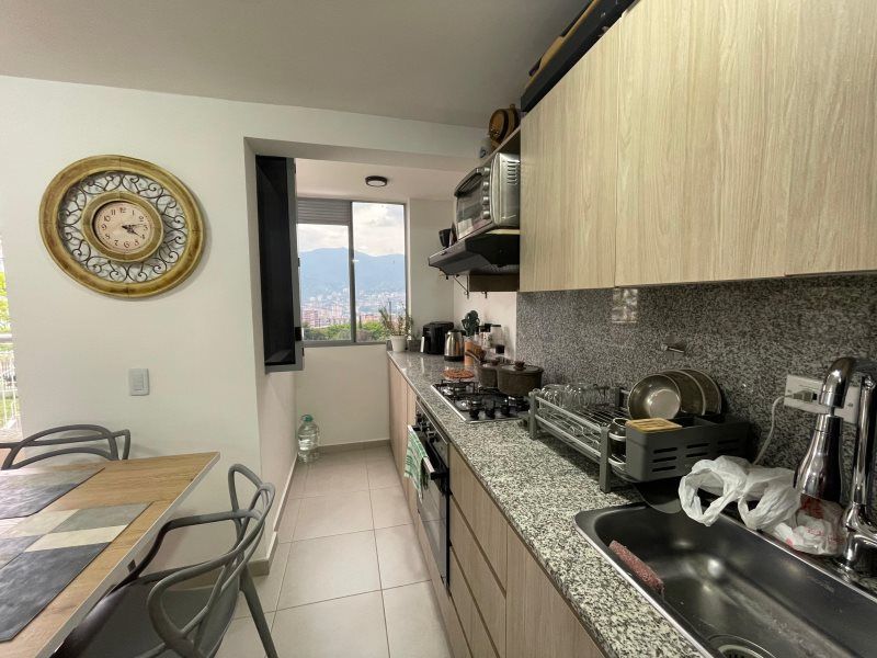 Apartamento en arriendo Antioquia Envigado Loma Del Barro 66 m2 Habitaciones 3 Baños 2 Garajes 1 Precio $3800000