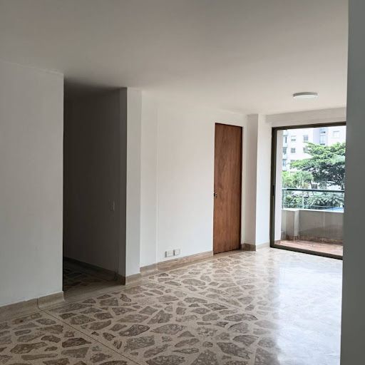 Apartamento en arriendo Antioquia Medellín Urbanizacion Los Laureles 110 m2 Habitaciones 3 Baños 2 Garajes 1 Precio $6000000