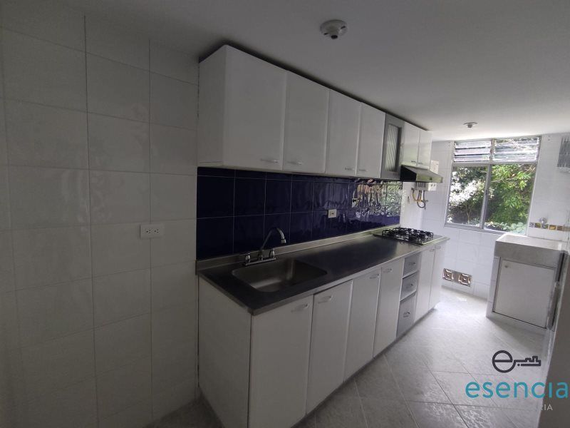 Apartamento en arriendo Antioquia Envigado San José 70 m2 Habitaciones 3 Baños 2 Garajes 0 Precio $2800000