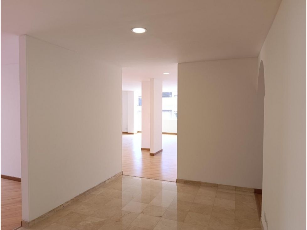 Apartamento en arriendo Cundinamarca Bogotá Chicó Norte 168 m2 Habitaciones 3 Baños 3 Garajes 2 Precio $8500000