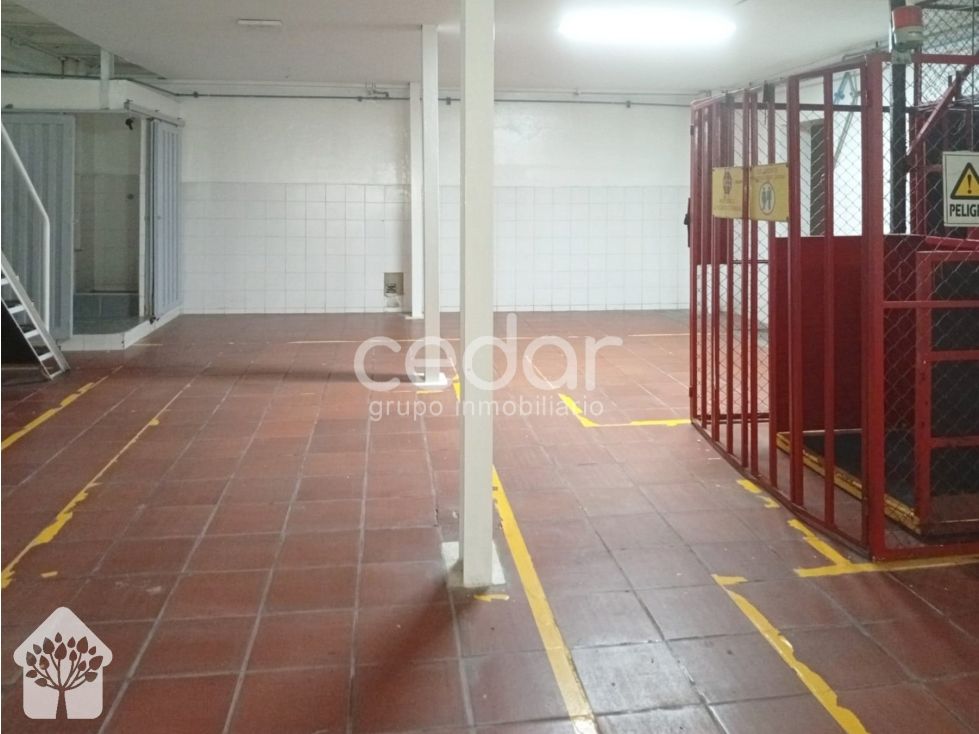 Bodega en venta Cundinamarca Bogotá Canódromo 900 m2 Habitaciones 0 Baños 0 Garajes 0 Precio $2500000000