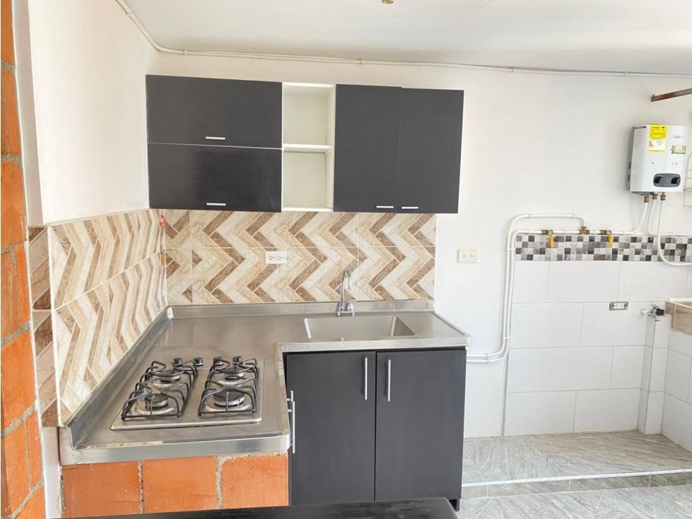 Apartamento en venta Antioquia Medellín San Antonio De Prado 38 m2 Habitaciones 2 Baños 1 Garajes 0 Precio $180000000