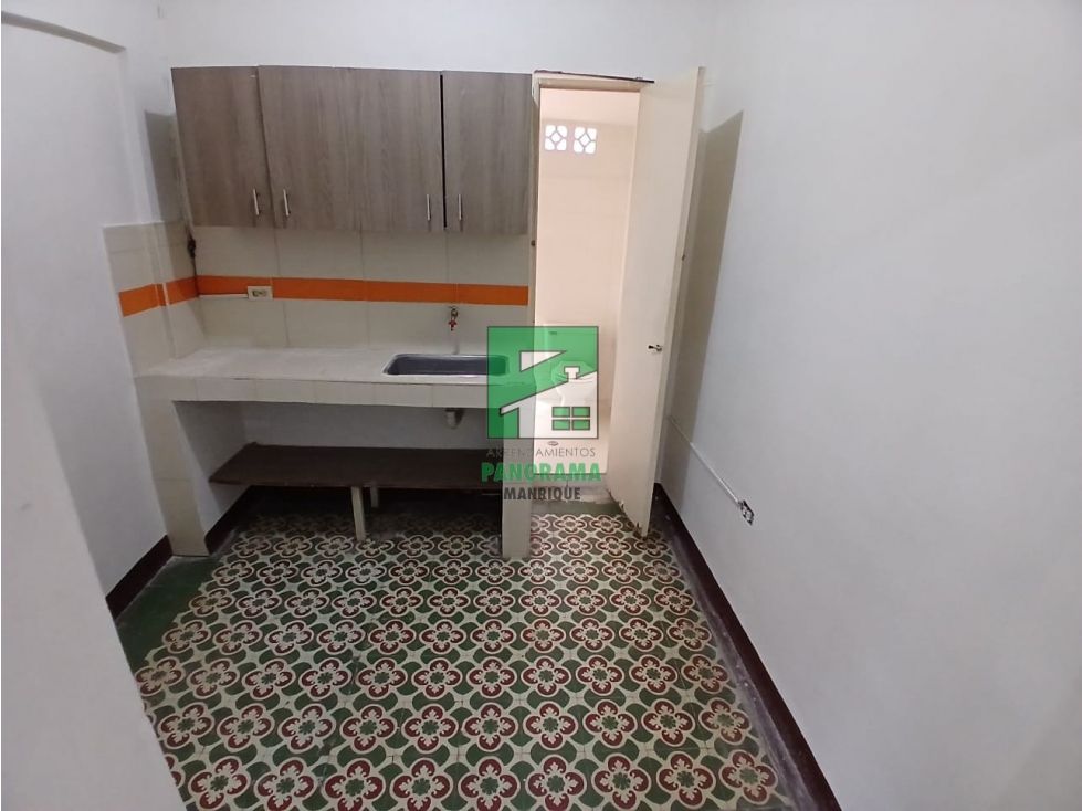 Apartaestudio en arriendo Antioquia Medellín Campo Valdes No 2 30 m2 Habitaciones 1 Baños 1 Garajes 0 Precio $800000