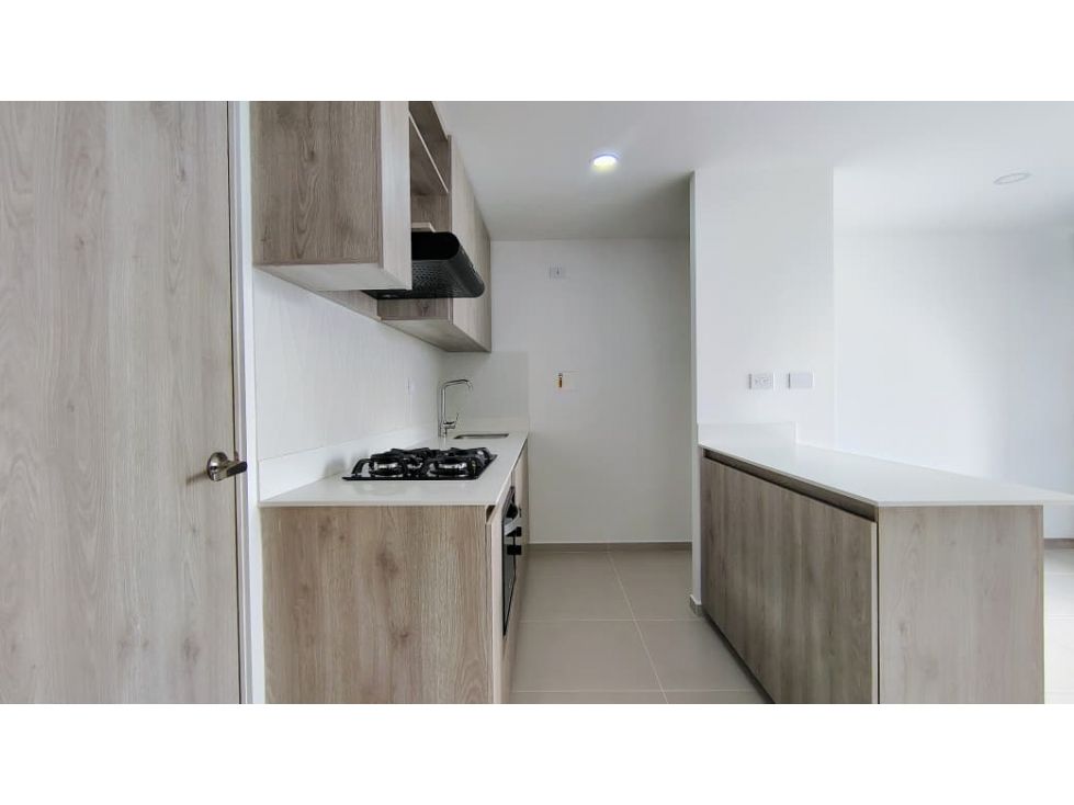 Apartamento en arriendo Antioquia Itagüí Zona Industrial 1 65 m2 Habitaciones 3 Baños 2 Garajes 1 Precio $3200000