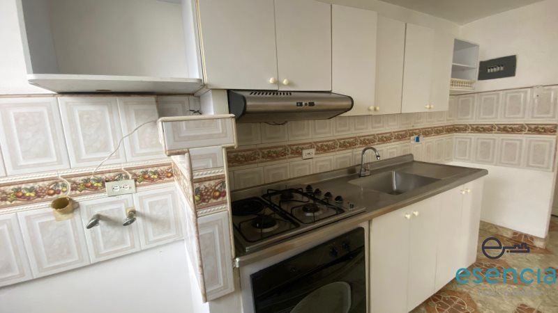 Apartamento en arriendo Antioquia Envigado La Inmaculada 70 m2 Habitaciones 3 Baños 2 Garajes 0 Precio $2300000