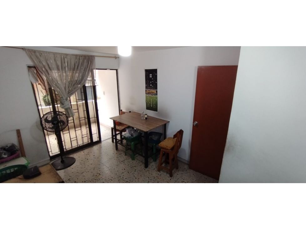 Casa en venta Antioquia Medellín Boston 174 m2 Habitaciones 4 Baños 2 Garajes 1 Precio $680000000