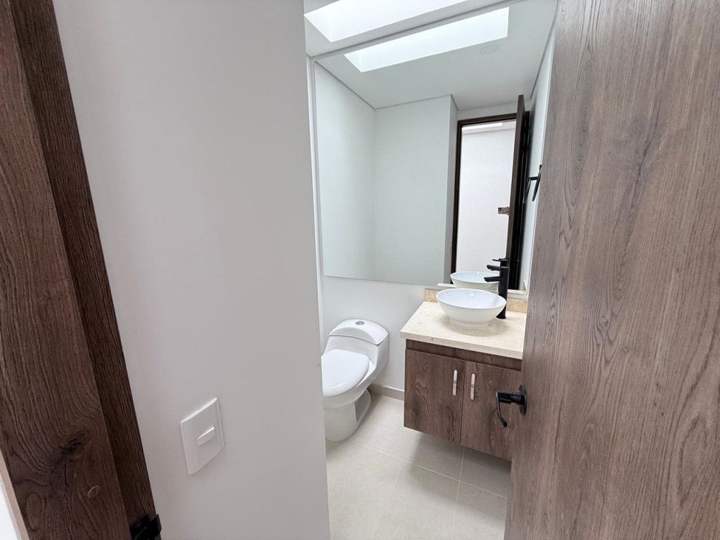 Casa en arriendo Cundinamarca Chía Chia 128 m2 Habitaciones 3 Baños 4 Garajes 2 Precio $5400000