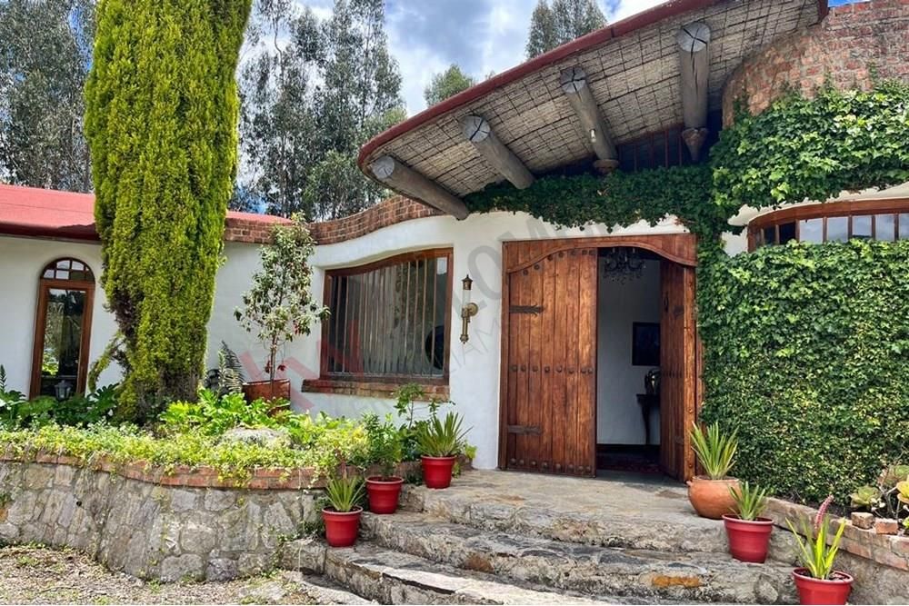 Casa en venta Cundinamarca Tabio Tabio 370 m2 Habitaciones 3 Baños 4 Garajes 5 Precio $1500000000