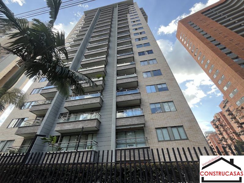 Apartamento en arriendo Antioquia Medellín El Pinal 70 m2 Habitaciones 2 Baños 2 Garajes 1 Precio $4300000