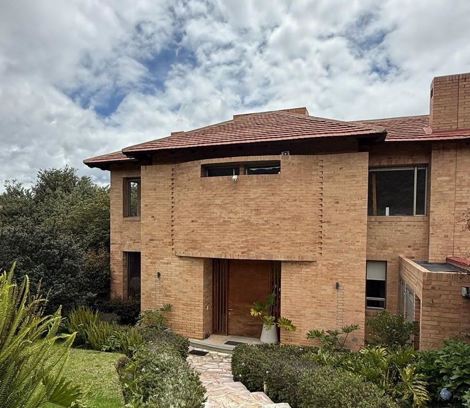 Casa en venta Cundinamarca Chía Chia 189 m2 Habitaciones 3 Baños 4 Garajes 3 Precio $1650000000