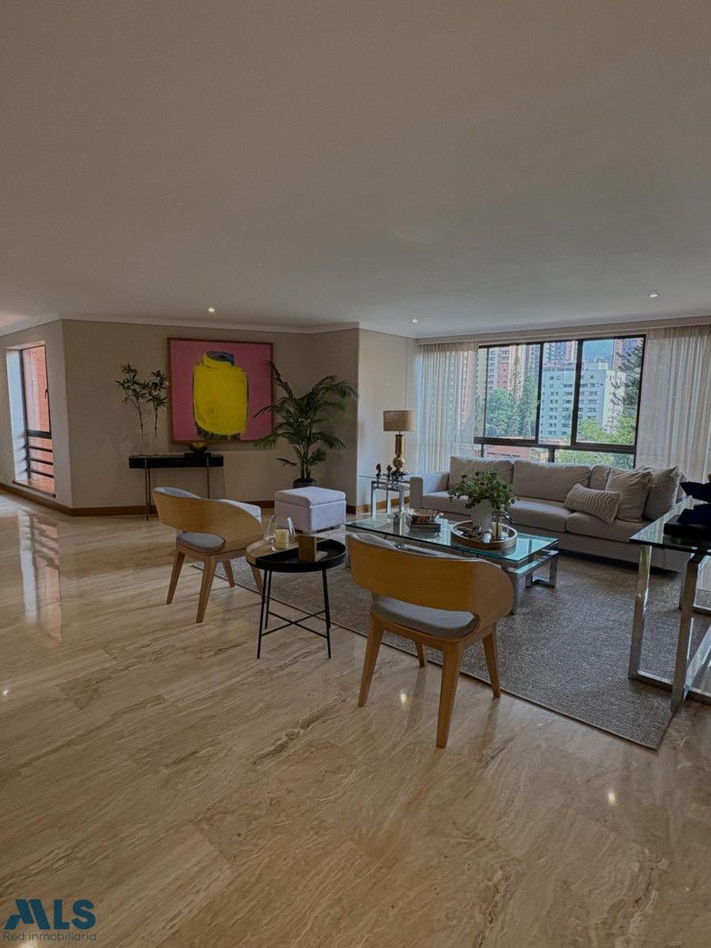 Apartamento en venta Antioquia Medellín Castropol 292 m2 Habitaciones 3 Baños 4 Garajes 3 Precio $1950000000