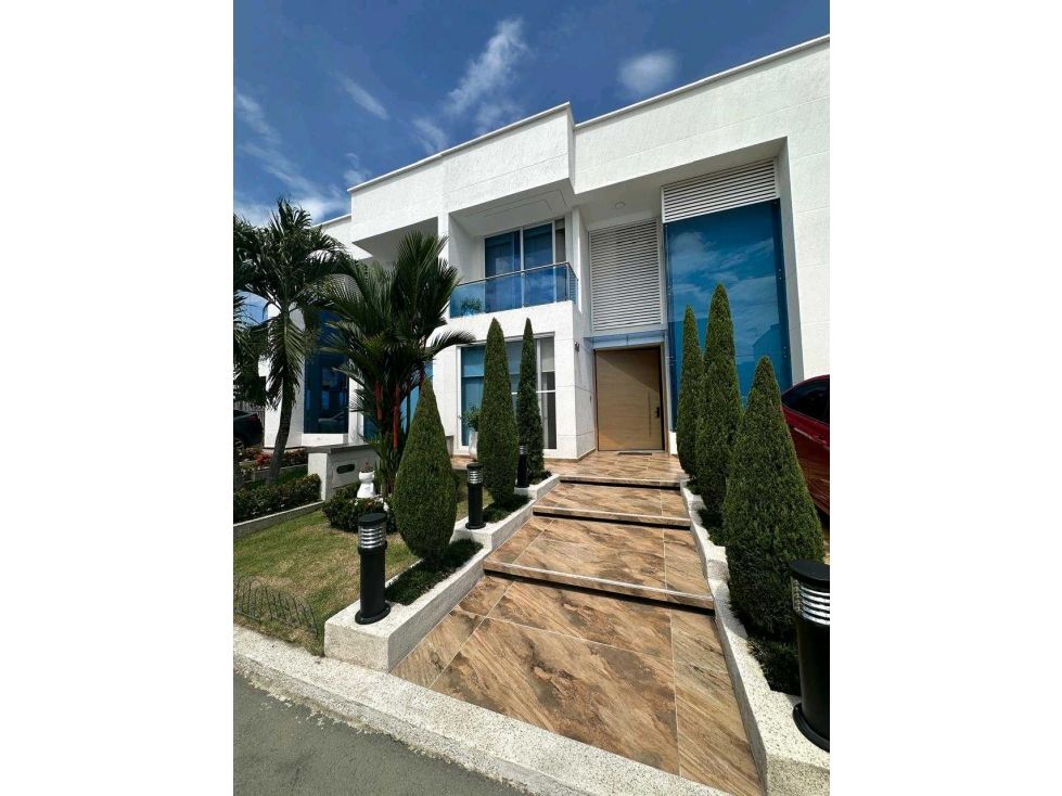Casa en venta Valle Del Cauca Jamundí Cn Campestre Las Mercedes 280 m2 Habitaciones 3 Baños 4 Garajes 5 Precio $990000000