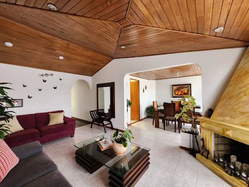 Casa en venta Cundinamarca Bogotá El Encanto 277 m2 Habitaciones 3 Baños 2 Garajes 1 Precio $1000000000