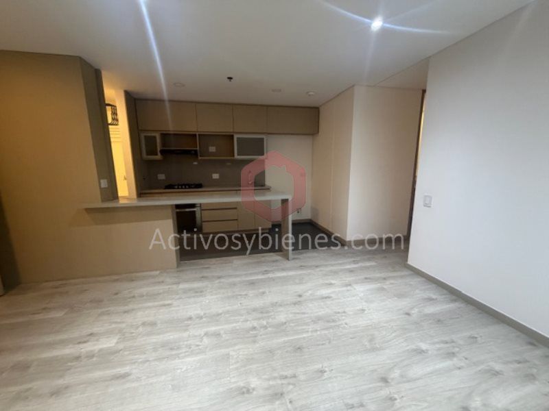 Apartamento en arriendo Antioquia Medellín Enciso 90 m2 Habitaciones 3 Baños 2 Garajes 0 Precio $5500000