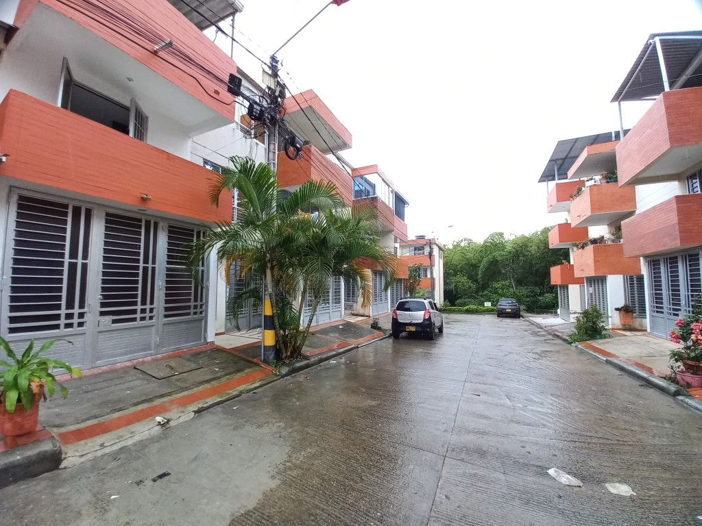 Casa en arriendo Tolima Ibagué Ub Villa Yuli 131 m2 Habitaciones 4 Baños 2 Garajes 1 Precio $1300000