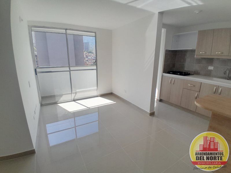 Apartamento en arriendo Antioquia Bello Urbanización Serramonte 55 m2 Habitaciones 3 Baños 2 Garajes 1 Precio $2240000
