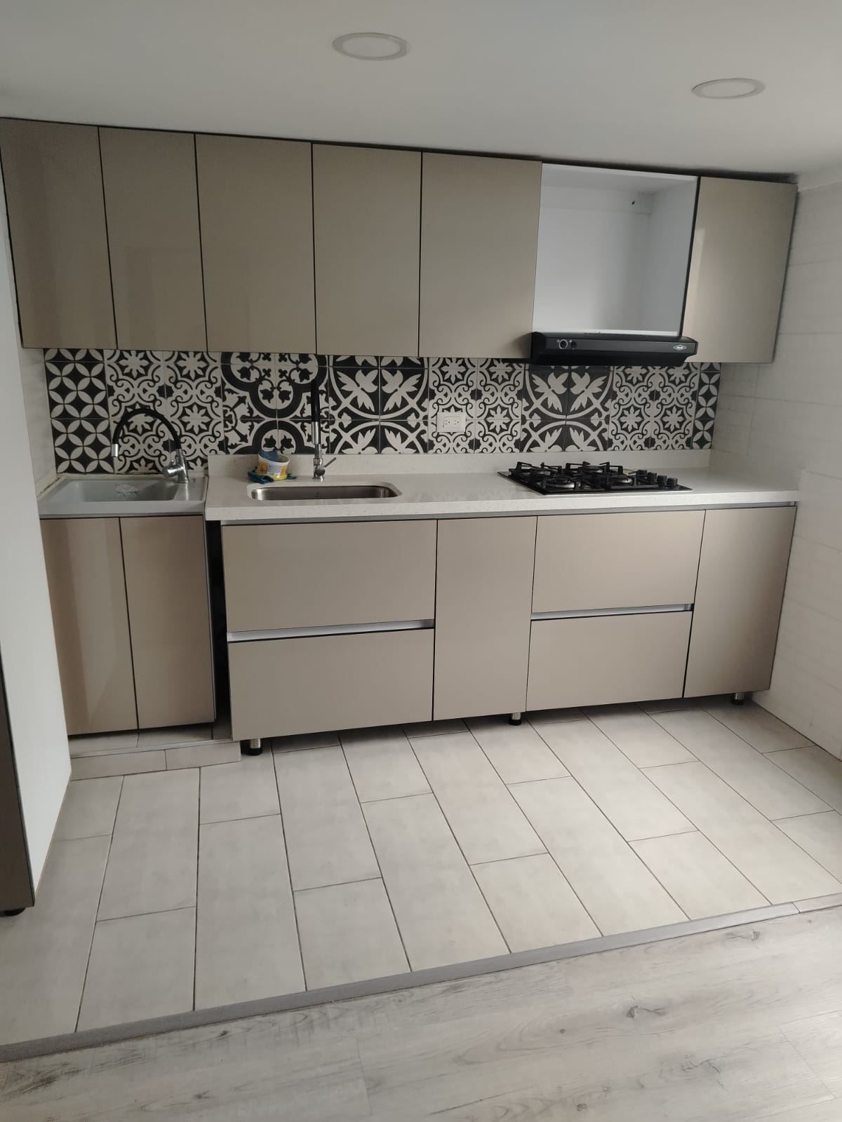 Apartaestudio en arriendo Cundinamarca Bogotá Paris 32 m2 Habitaciones 1 Baños 1 Garajes 0 Precio $1200000