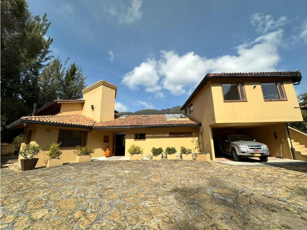 Casa Campestre en venta Cundinamarca La Calera La Plazuela 585 m2 Habitaciones 5 Baños 8 Garajes 9 Precio $3350000000