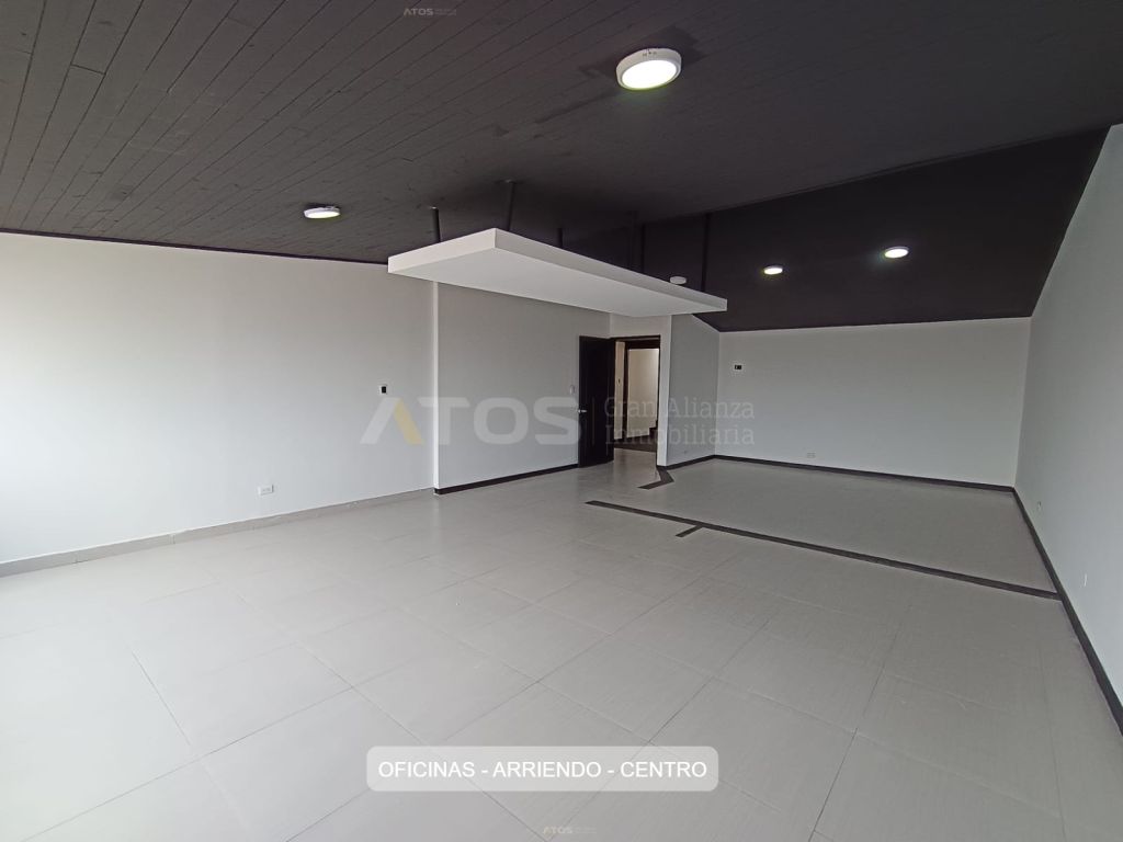 Oficina en arriendo Boyacá Tunja Centro Histórico 230 m2 Habitaciones 0 Baños 0 Garajes 0 Precio $8500000
