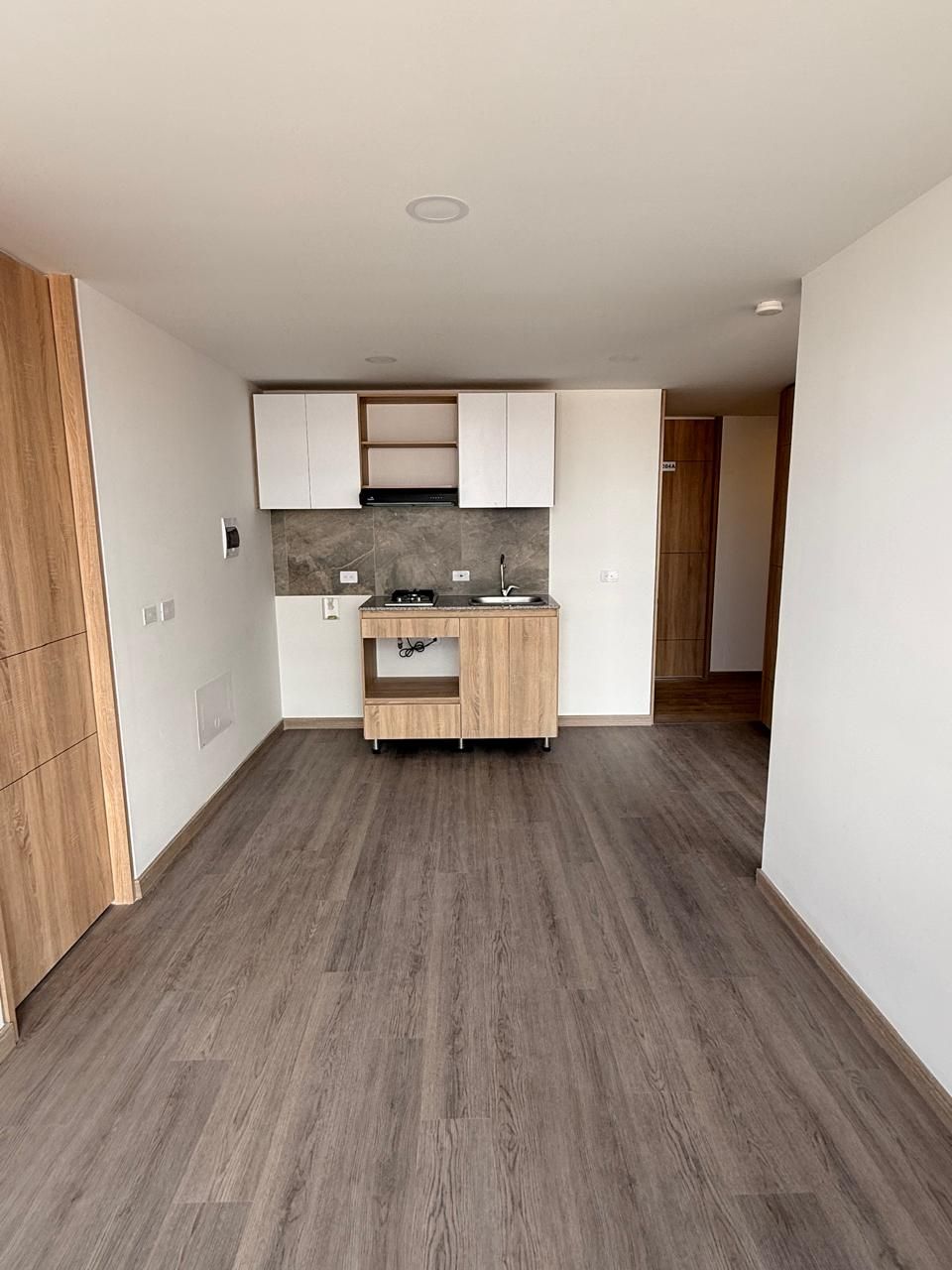 Apartamento en arriendo Cundinamarca Bogotá Prado Veraniego 42 m2 Habitaciones 2 Baños 2 Garajes 0 Precio $2400000