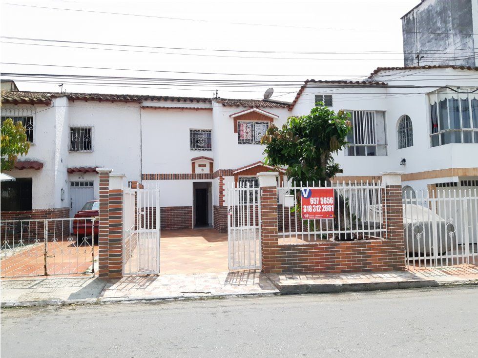 Casa en arriendo Santander Bucaramanga San Luis 140 m2 Habitaciones 3 Baños 2 Garajes 3 Precio $2700000