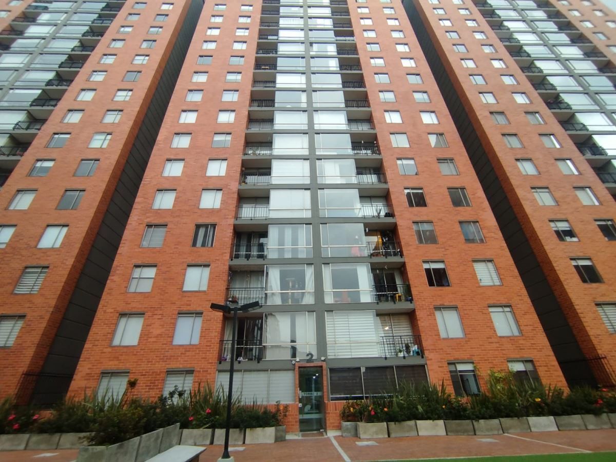 Apartamento en arriendo Cundinamarca Bogotá Cantalejo 75 m2 Habitaciones 3 Baños 2 Garajes 1 Precio $3000000