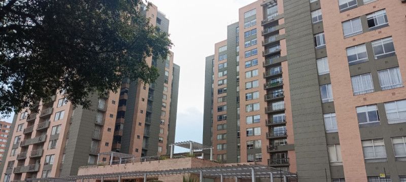 Apartamento en venta Cundinamarca Bogotá Pradera Norte 168 m2 Habitaciones 3 Baños 3 Garajes 2 Precio $980000000