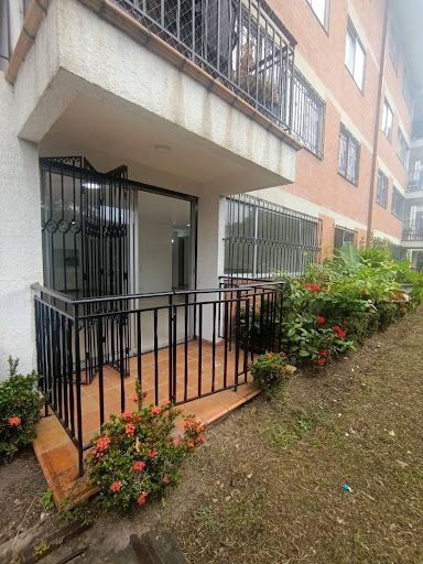 Apartamento en venta Valle Del Cauca Cali Sector La Luisa Bella Suiza 110 m2 Habitaciones 3 Baños 2 Garajes 2 Precio $480000000