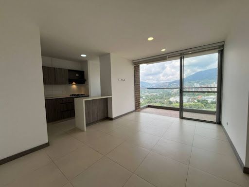 Apartamento en arriendo Antioquia Itagüí Santa Catalina 70 m2 Habitaciones 3 Baños 2 Garajes 1 Precio $2900000