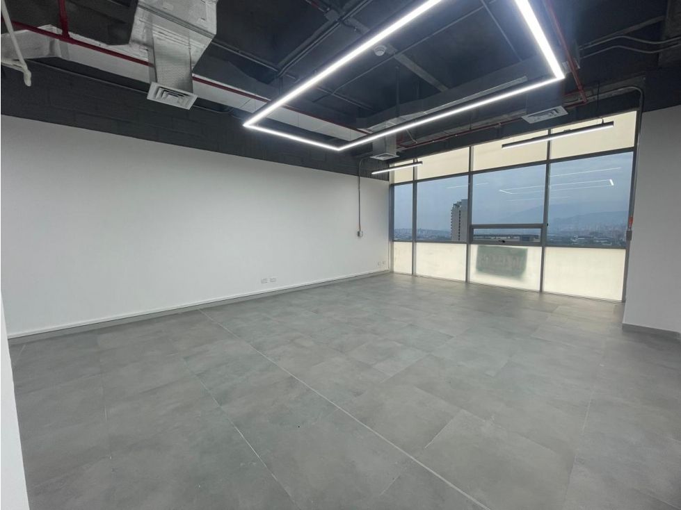 Oficina en arriendo Antioquia Envigado Primavera 47 m2 Habitaciones 0 Baños 1 Garajes 2 Precio $5500000