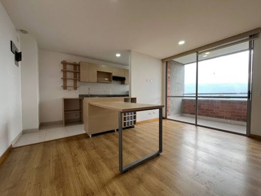 Apartamento en arriendo Antioquia Envigado El Esmeraldal 64 m2 Habitaciones 2 Baños 2 Garajes 1 Precio $3400000