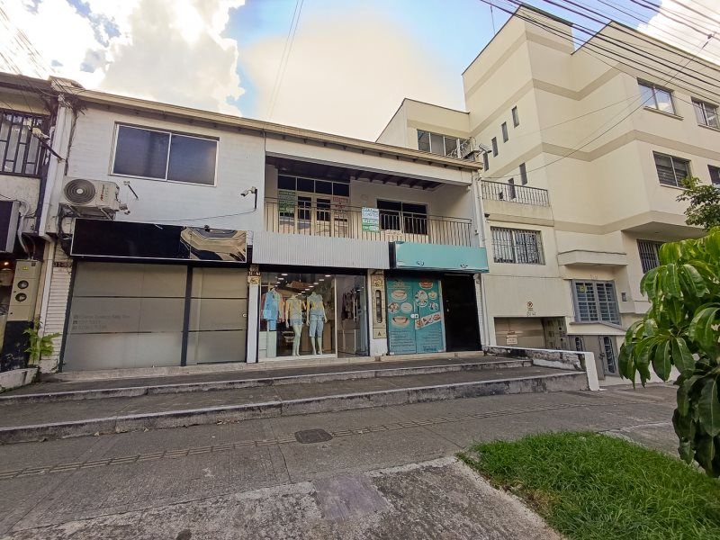 Casa en arriendo Antioquia Medellín Rosales 240 m2 Habitaciones 8 Baños 2 Garajes 0 Precio $4200000