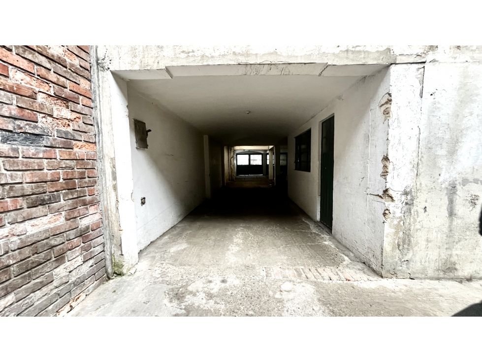 Local en arriendo Cundinamarca Bogotá Juan Xxiii 252 m2 Habitaciones 0 Baños 1 Garajes 3 Precio $24250000