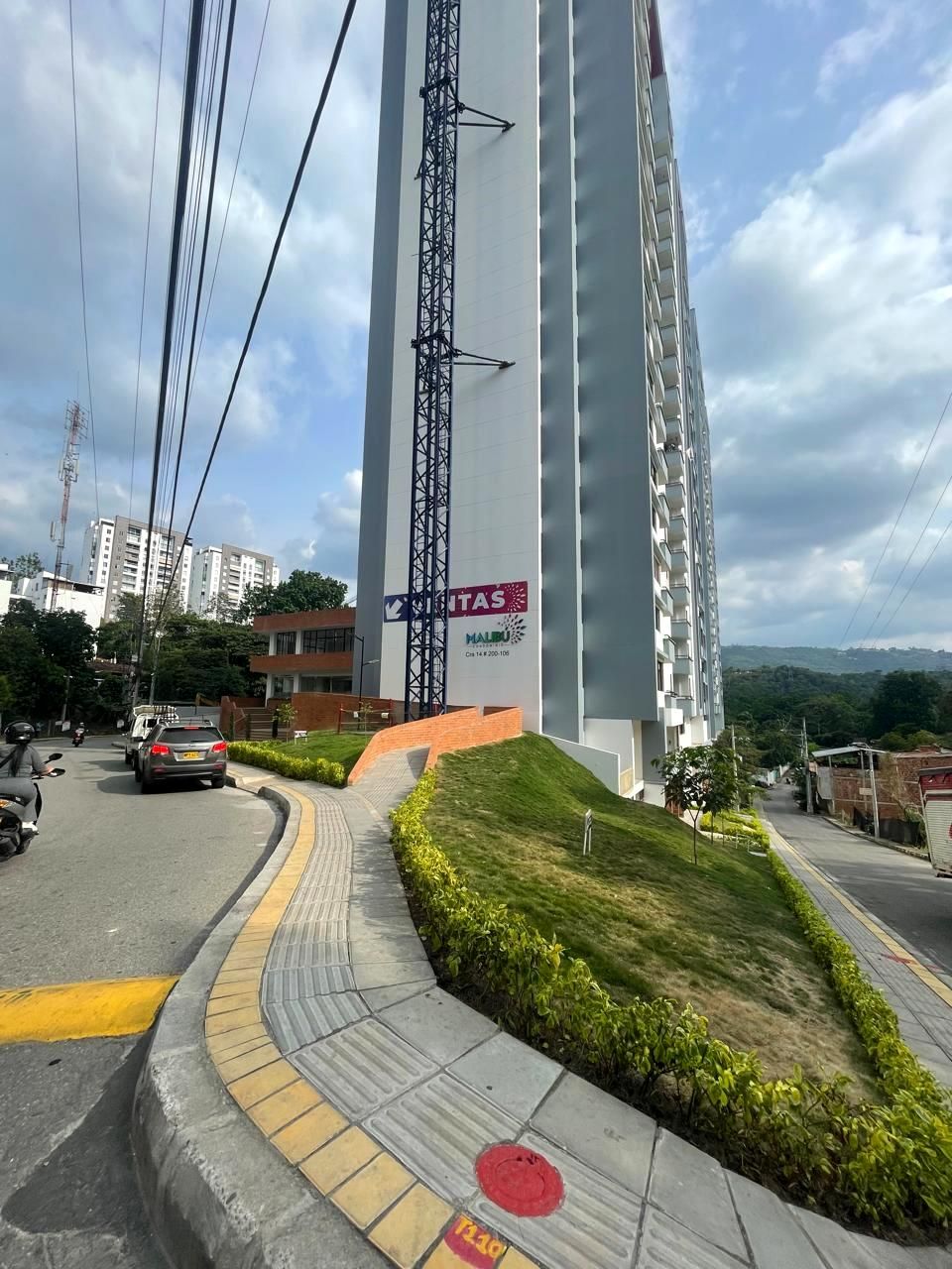 Apartamento en venta Santander Floridablanca Montevechio 75 m2 Habitaciones 3 Baños 2 Garajes 1 Precio $425000000