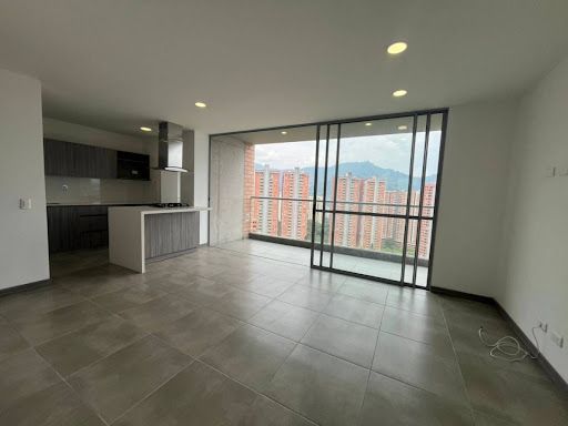 Apartamento en arriendo Antioquia Itagüí Ditaires 95 m2 Habitaciones 3 Baños 2 Garajes 1 Precio $3750000
