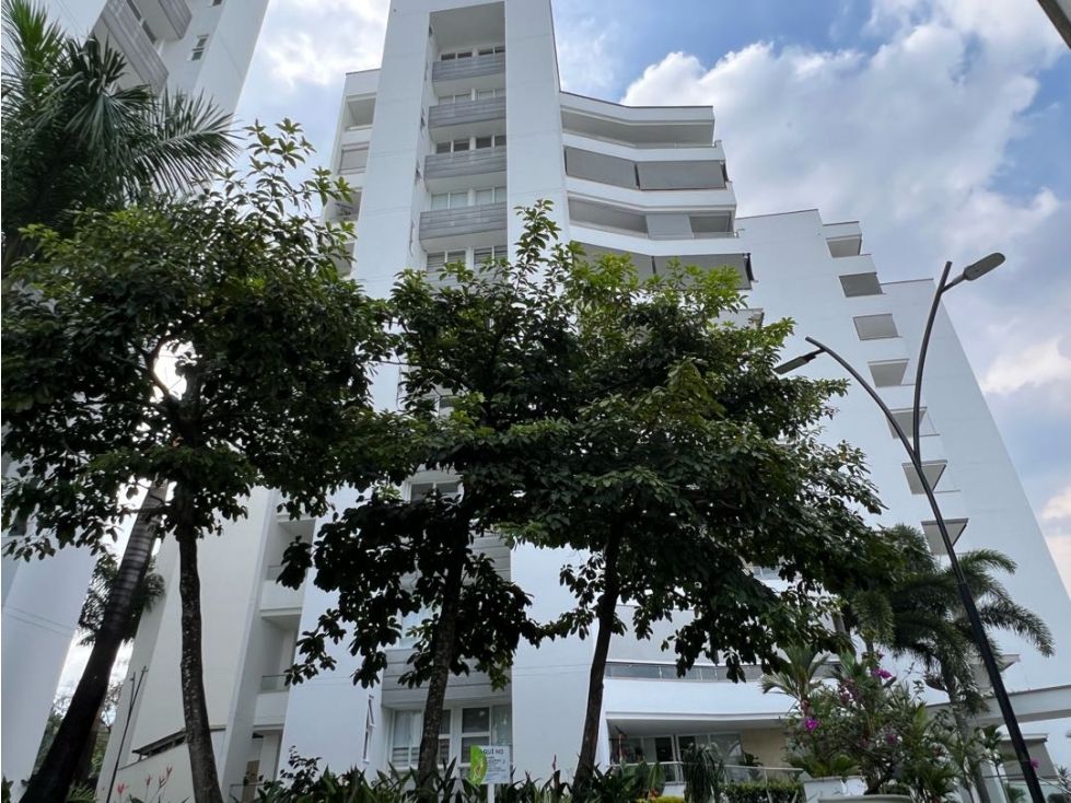 Apartamento en venta Valle Del Cauca Cali Parcelaciones Pance 184 m2 Habitaciones 3 Baños 5 Garajes 3 Precio $1290000000