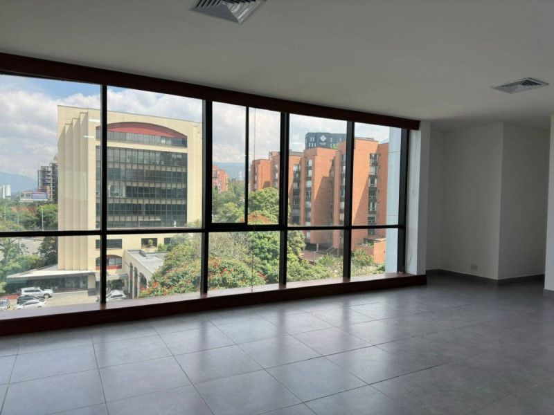 Oficina en venta Antioquia Medellín Urbanizacion Bosques De La Aguacata 40 m2 Habitaciones 0 Baños 1 Garajes 1 Precio $420000000