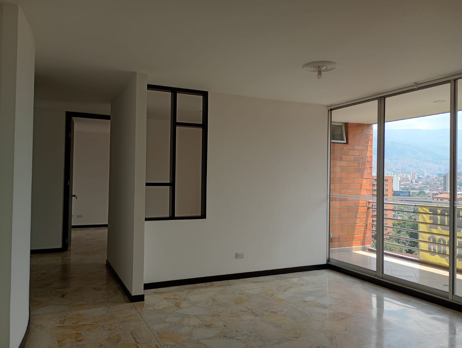 Apartamento en venta Antioquia Medellín Los Conquistadores 92 m2 Habitaciones 3 Baños 2 Garajes 2 Precio $815000000